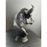 ELEGANT BULL